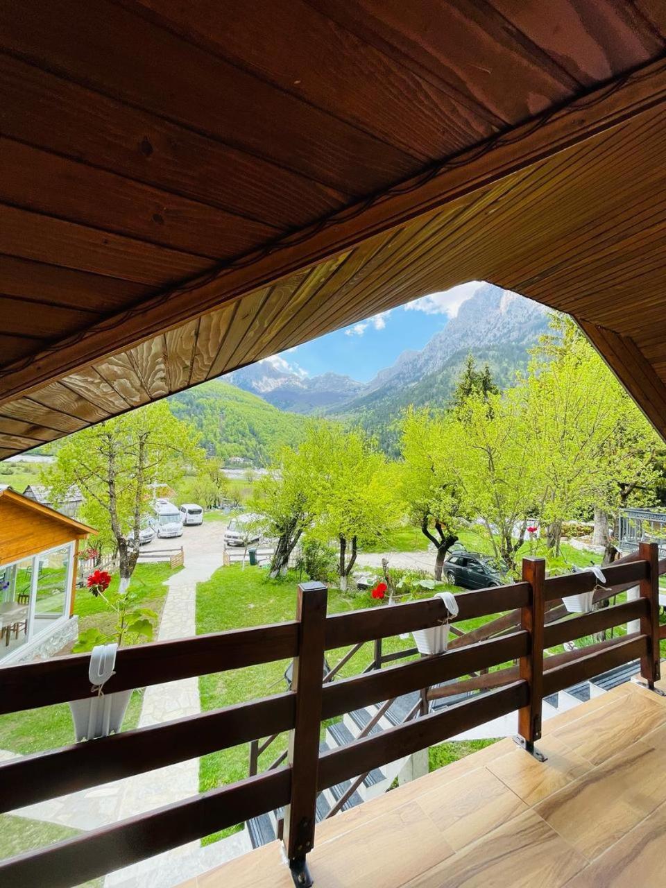 Bujtina Arlindi Bed & Breakfast Valbone Ngoại thất bức ảnh